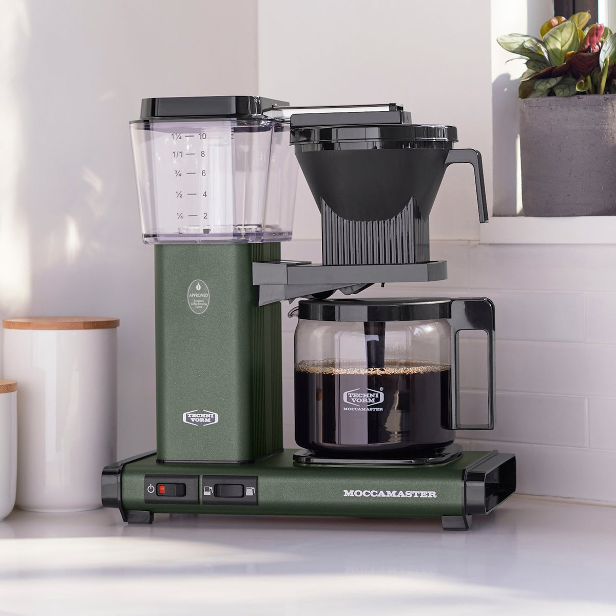 Moccamaster KBGV Coffee Maker – SCA/ECBC Certified Drip Brewer