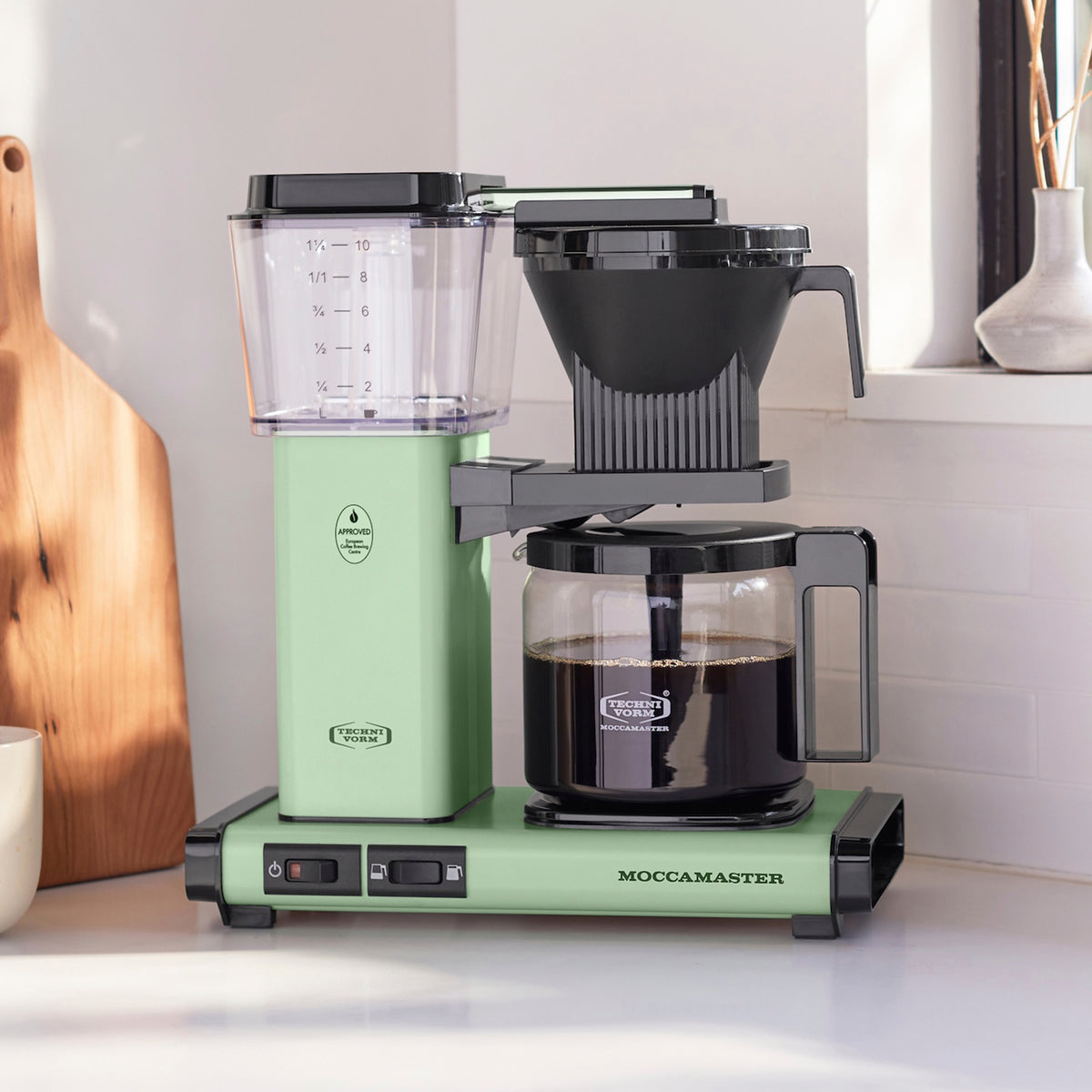 Moccamaster KBGV Coffee Maker – SCA/ECBC Certified Drip Brewer