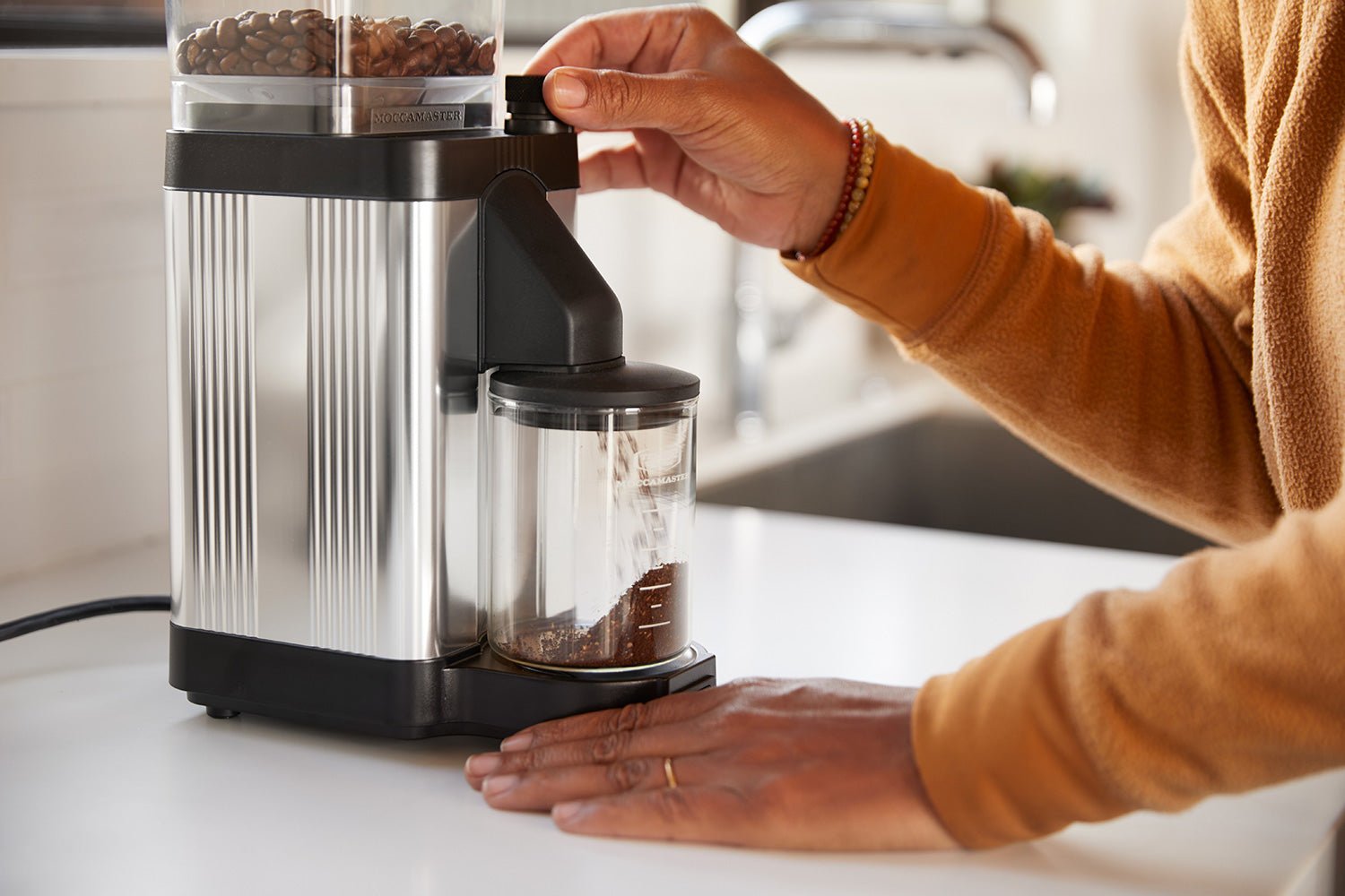 Grinding With Your Moccamaster KM5 Burr Grinder