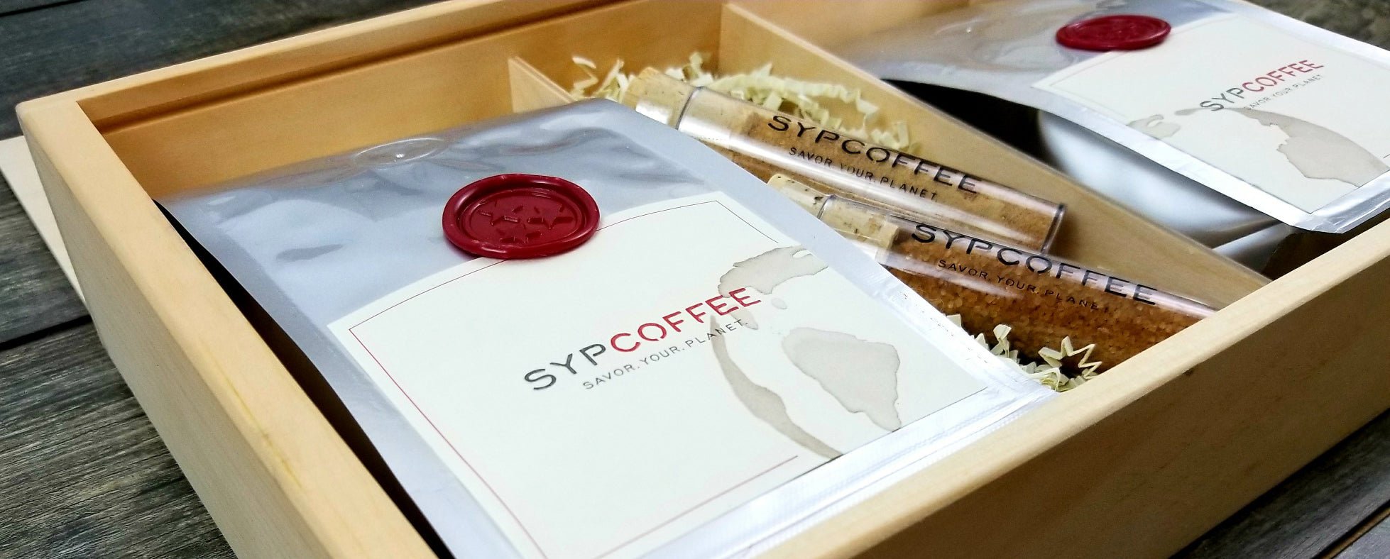 Image of coffee gift crate from SYPCOFFEE.