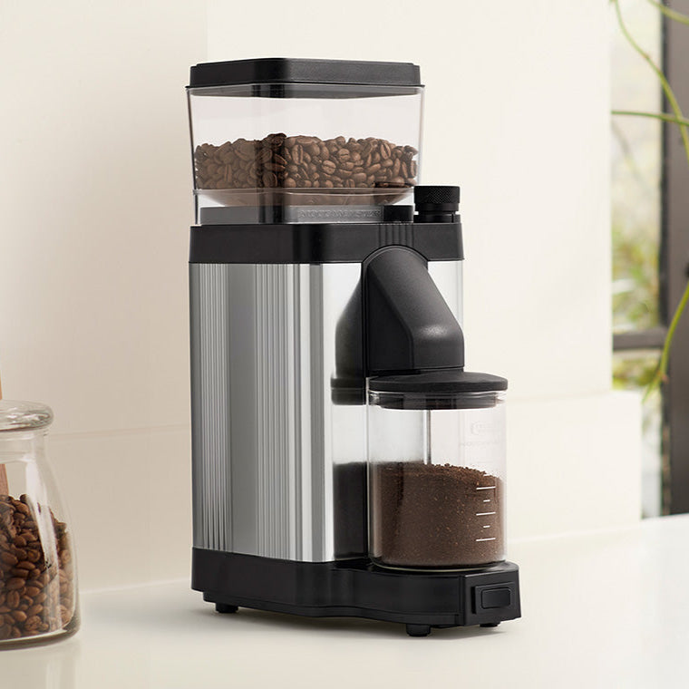 How Long to Grind Coffee Beans for Drip Coffee: Perfect Timing Tips